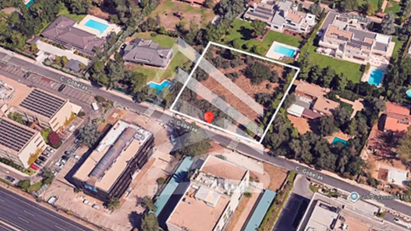 terrenos en madrid · calle-gobelas-28023 1550000€