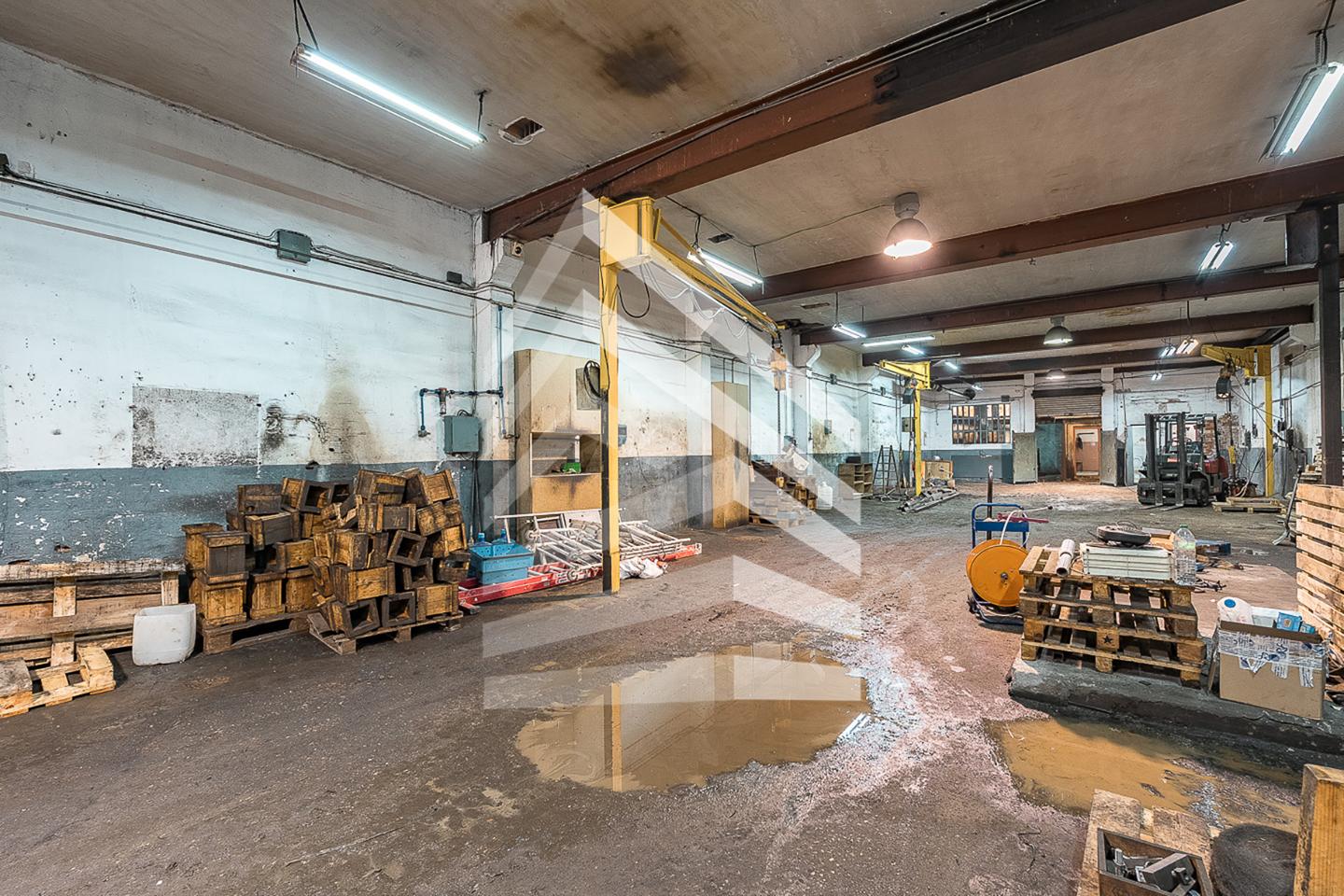 nave-industrial en l'hospitalet-de-llobregat · carrer-de-la-feixa-llarga-08907 870000€