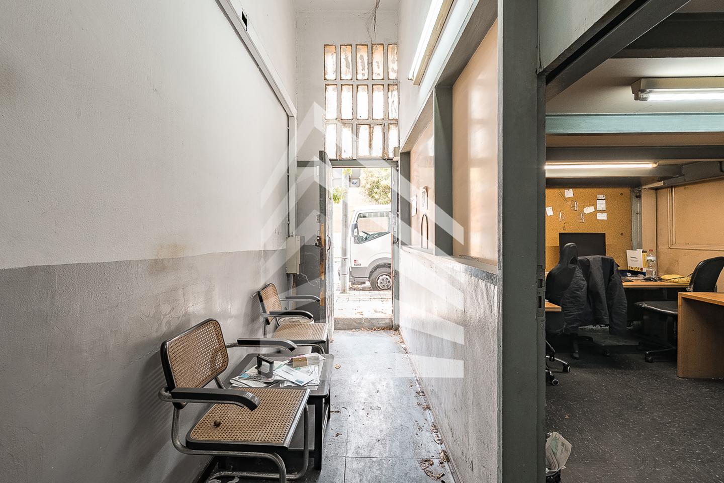 nave-industrial en l'hospitalet-de-llobregat · carrer-de-la-feixa-llarga-08907 870000€