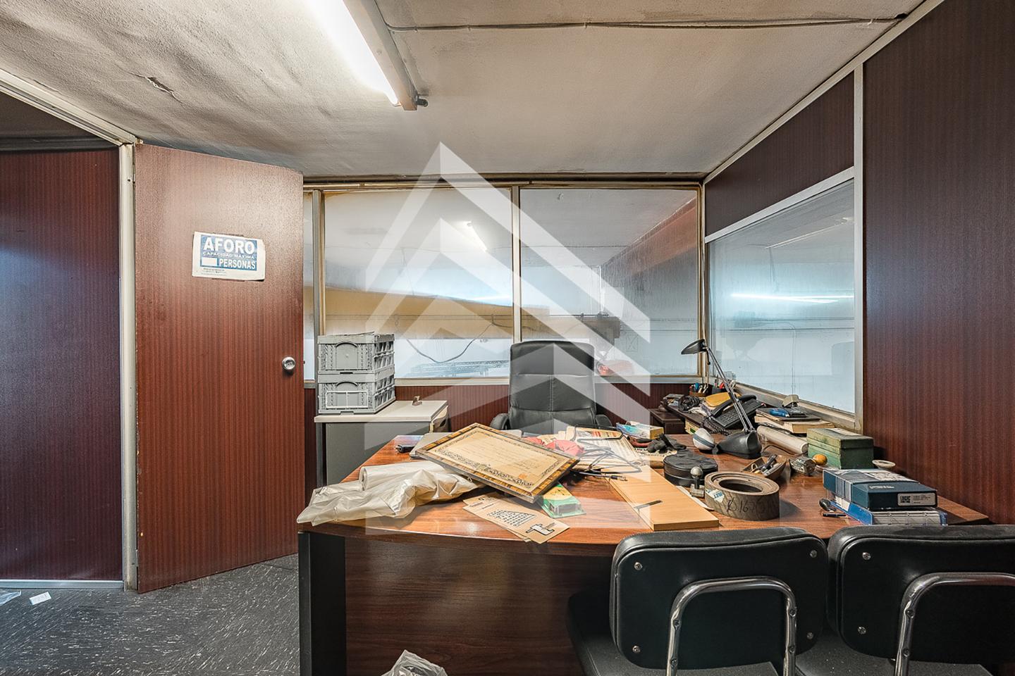 nave-industrial en l'hospitalet-de-llobregat · carrer-de-la-feixa-llarga-08907 870000€