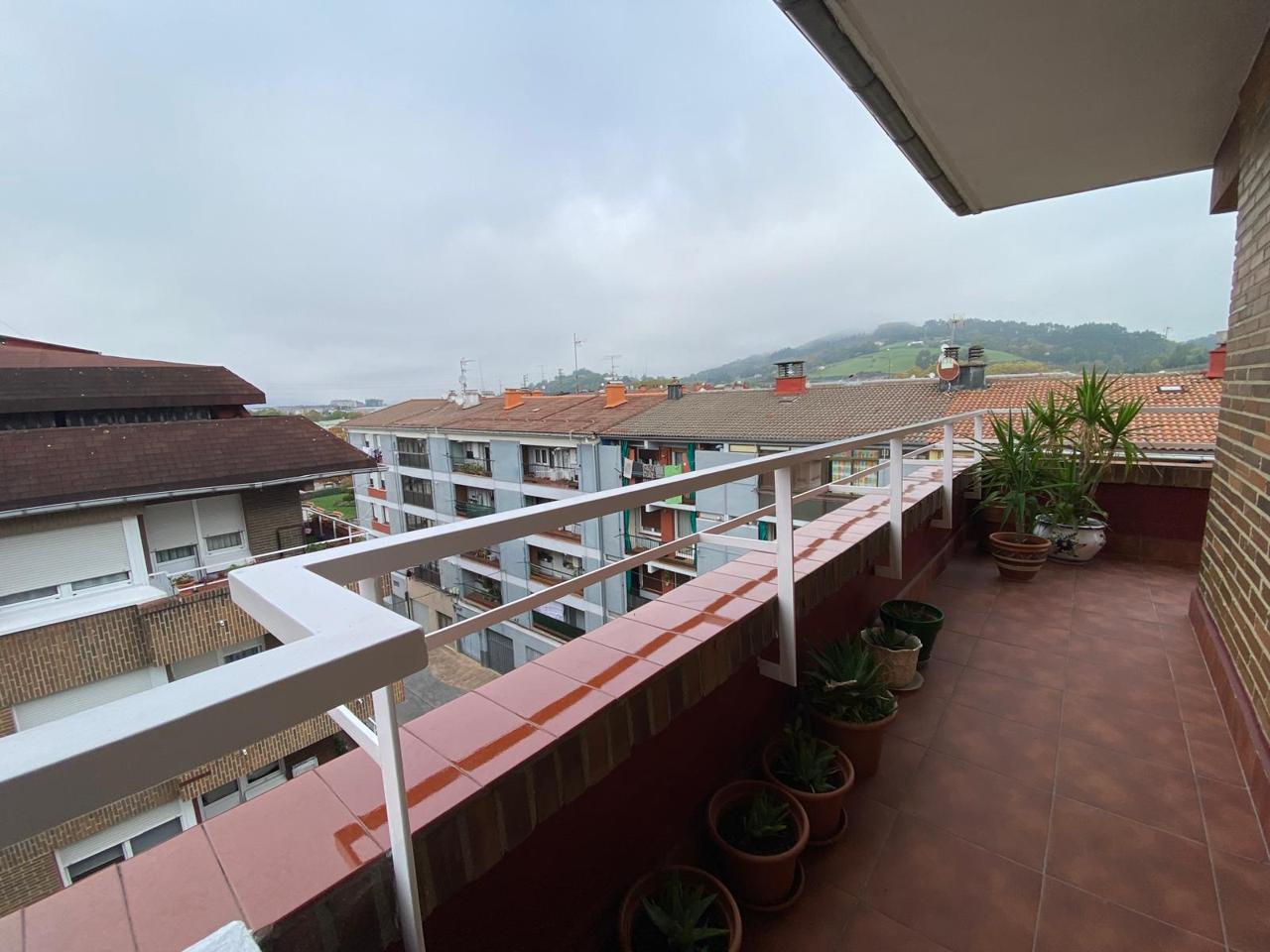 piso en abadino · san-prudentzio-kalea-48220 315000€