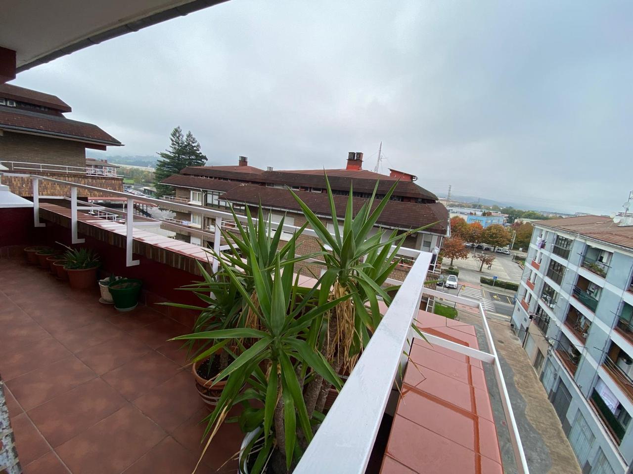 piso en abadino · san-prudentzio-kalea-48220 315000€