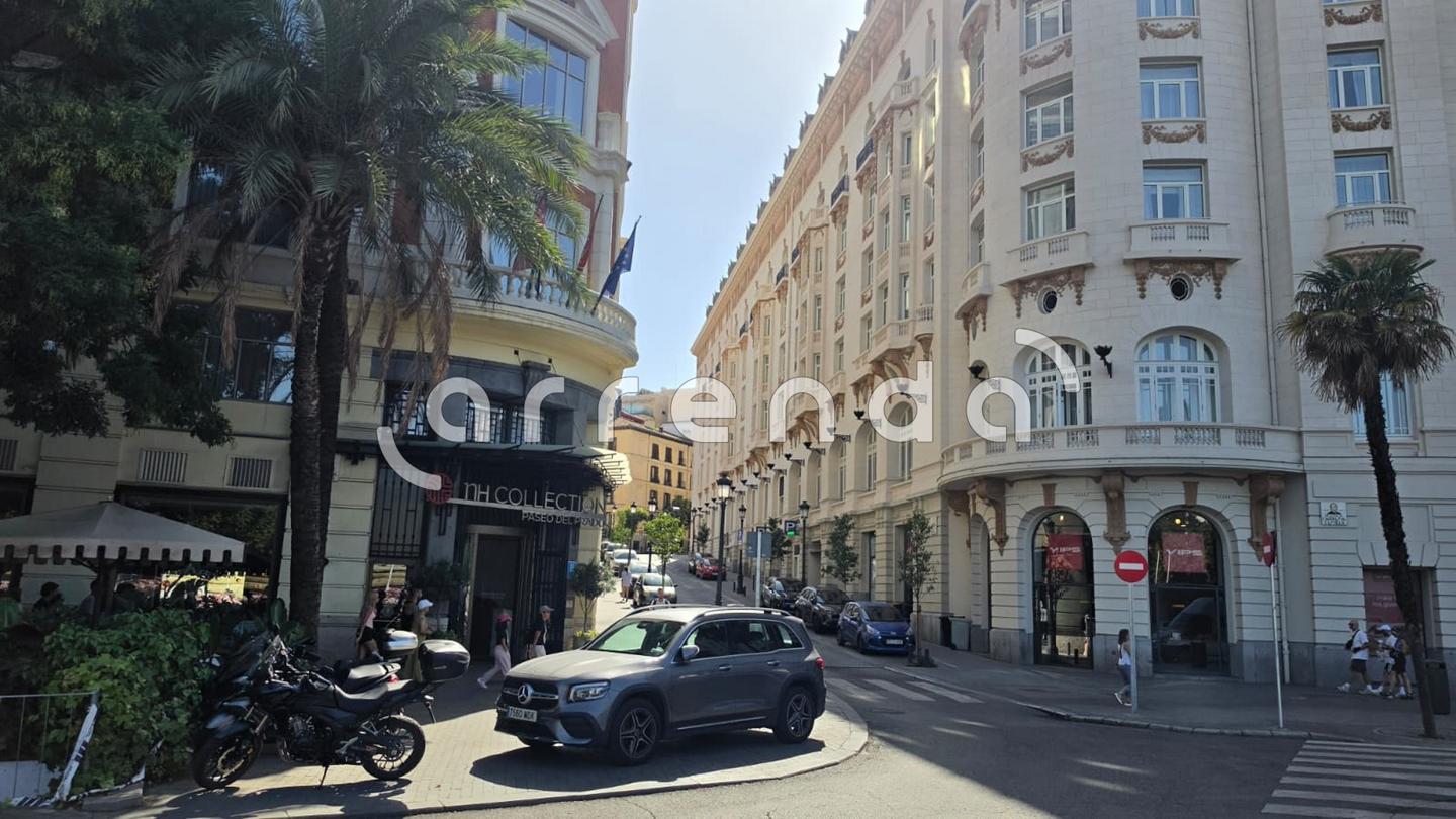 estudio en madrid · centro---cortes 900€