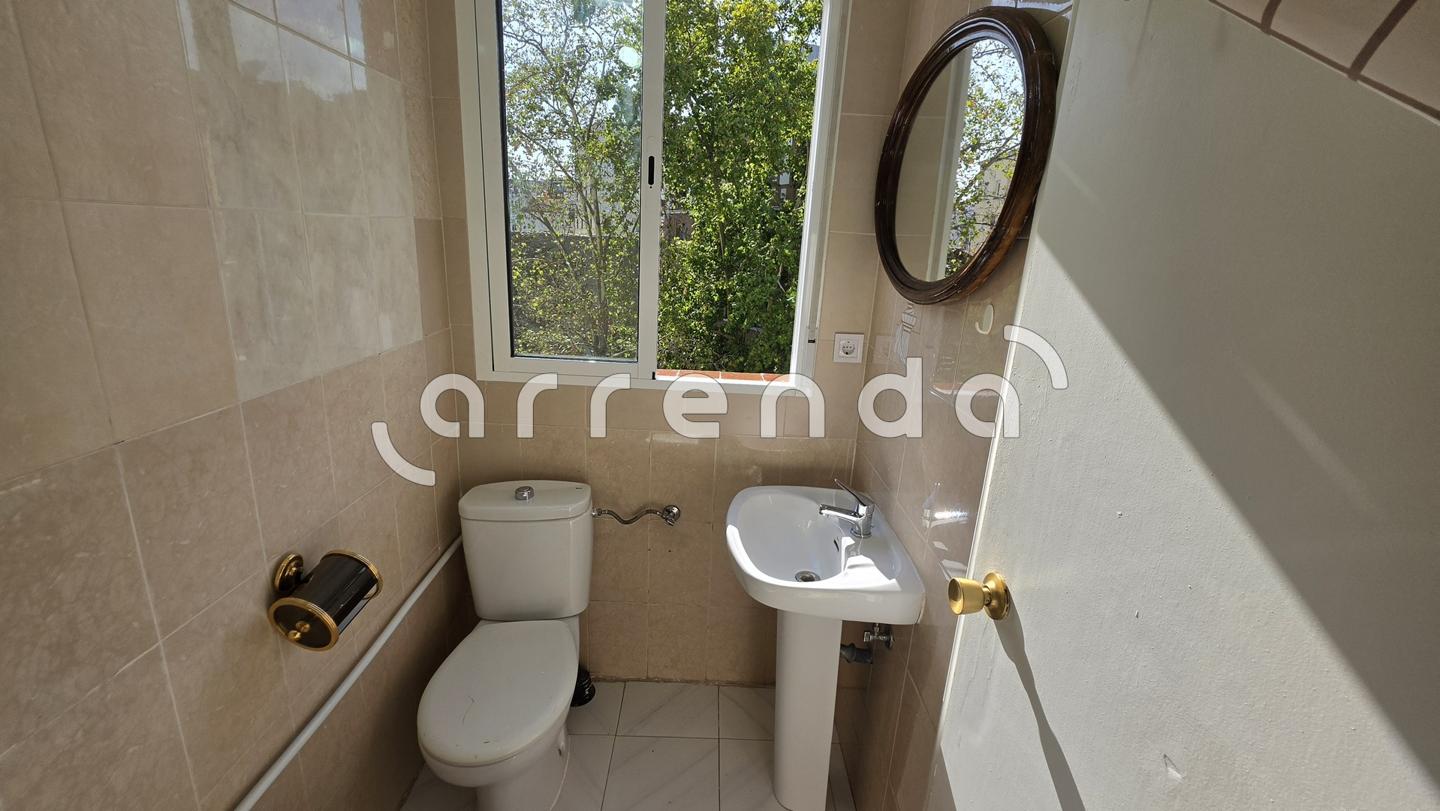 estudio en madrid · centro---cortes 900€