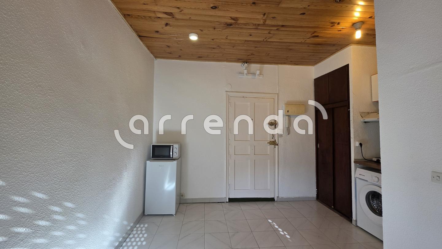 estudio en madrid · centro---cortes 900€