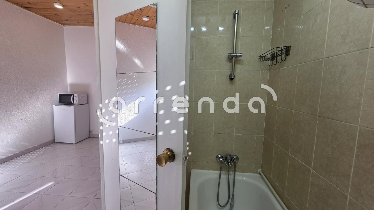 estudio en madrid · centro---cortes 900€