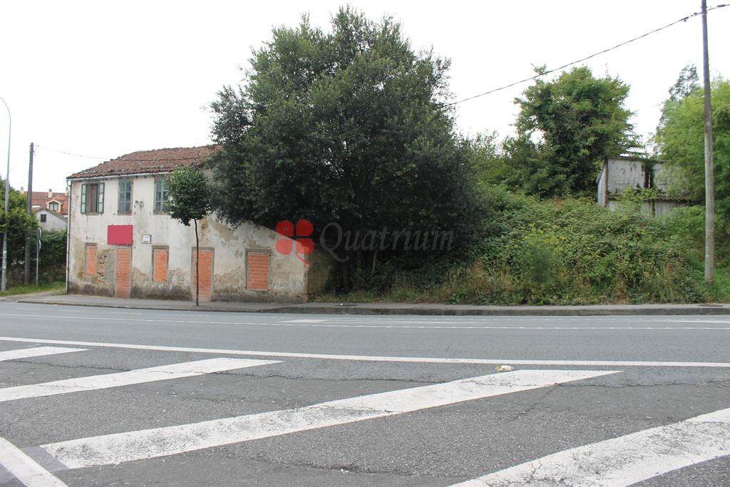 Chalet en venta en A Coruña