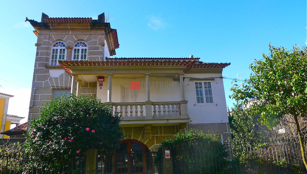 Chalet en venta en A Coruña