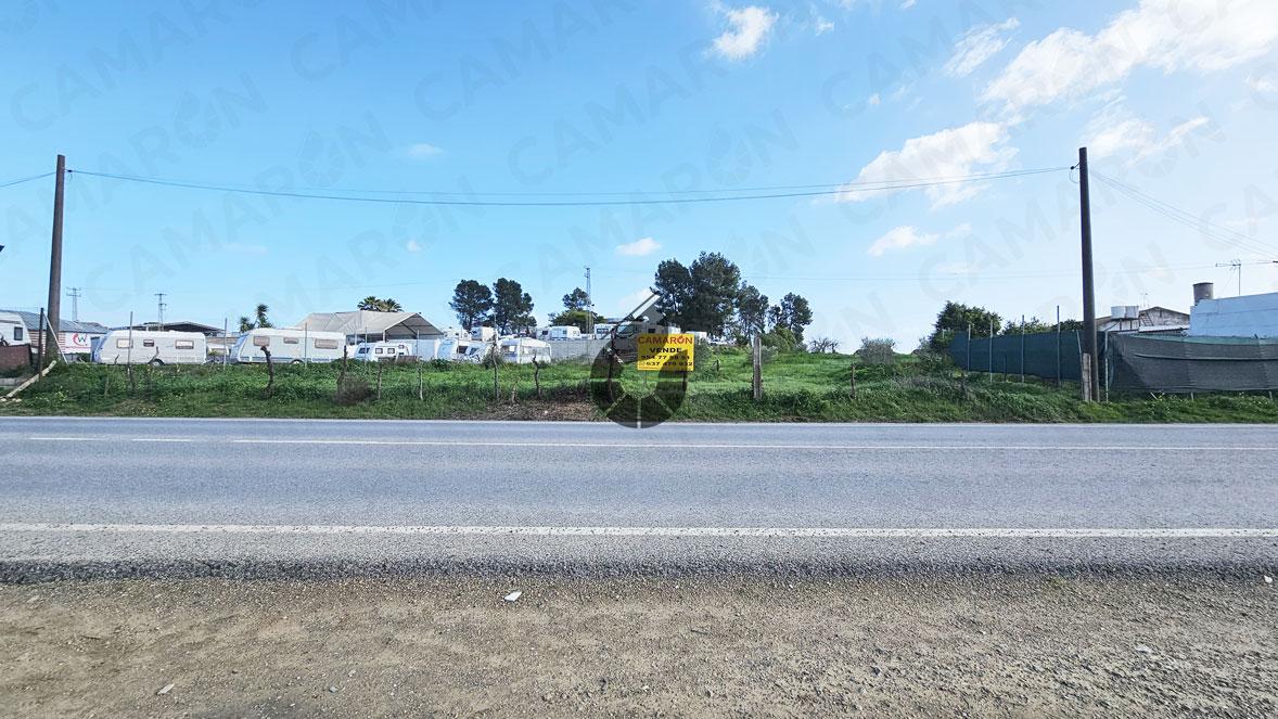 Terreno en venta en Coria del Río de 3188 m2 REF:01030